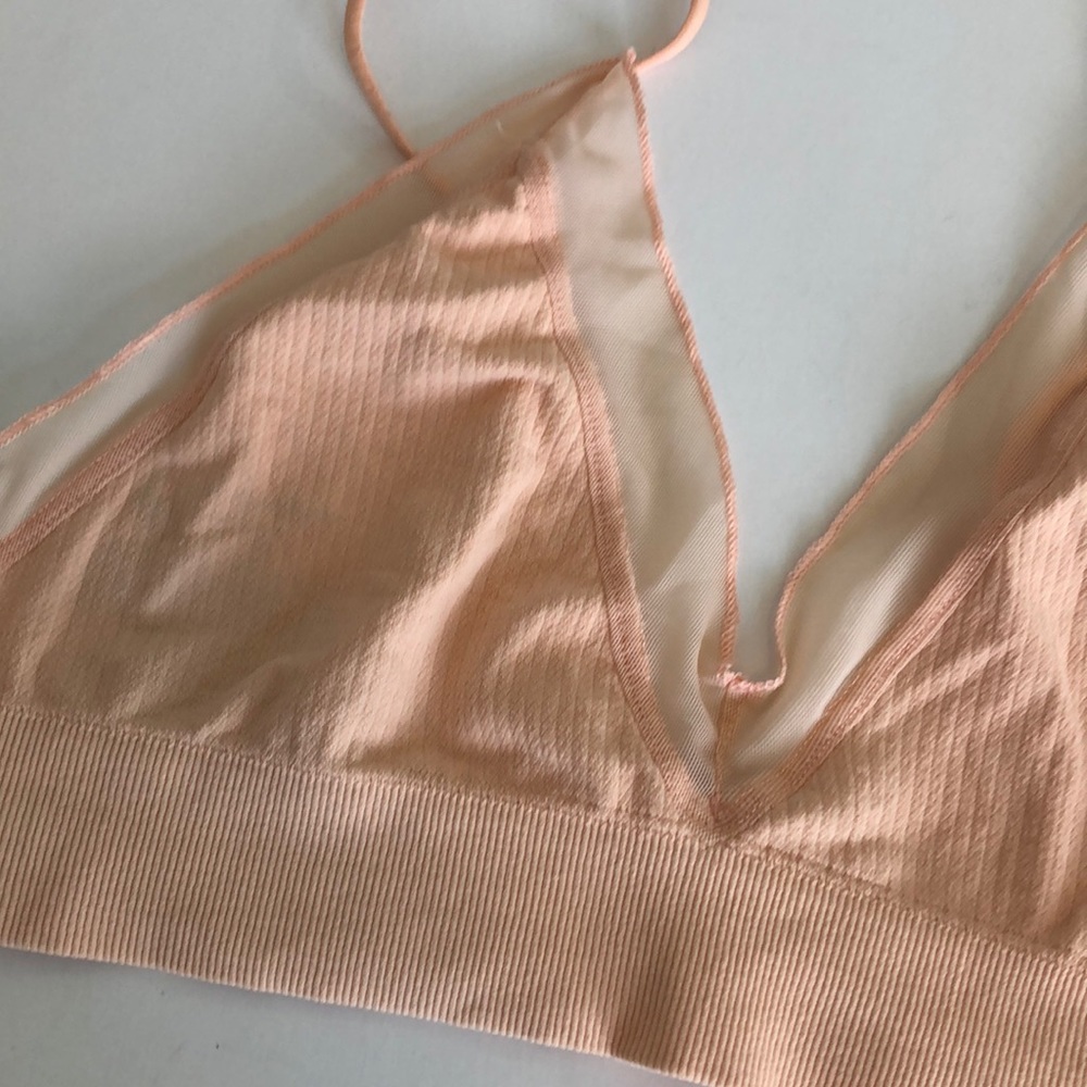 NEW! FREE PEOPLE INTIMATELY nude charlee yoga sports bikini bralette mesh bra - Picture 6 of 8